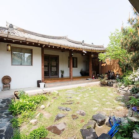 Sosohan Hanok Jeonju Buitenkant foto