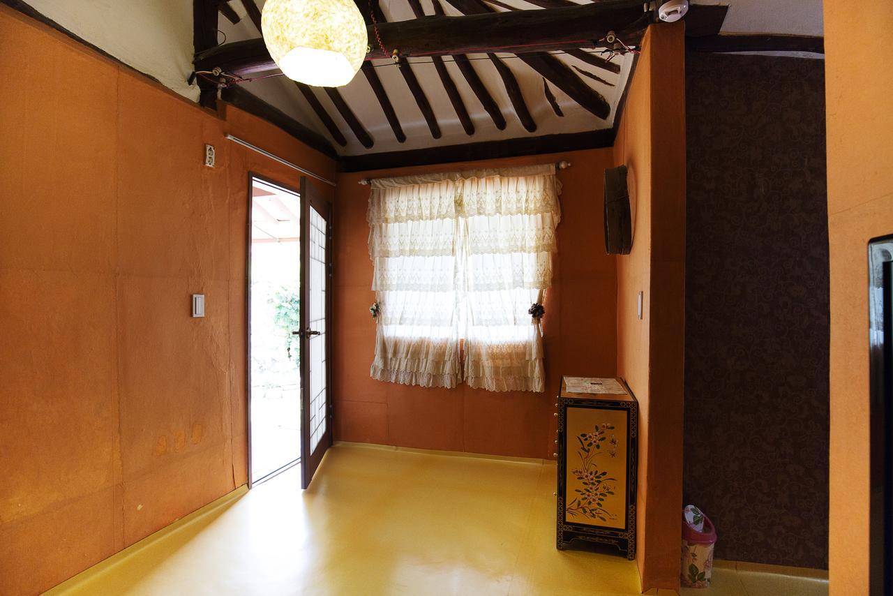 Sosohan Hanok Jeonju Buitenkant foto