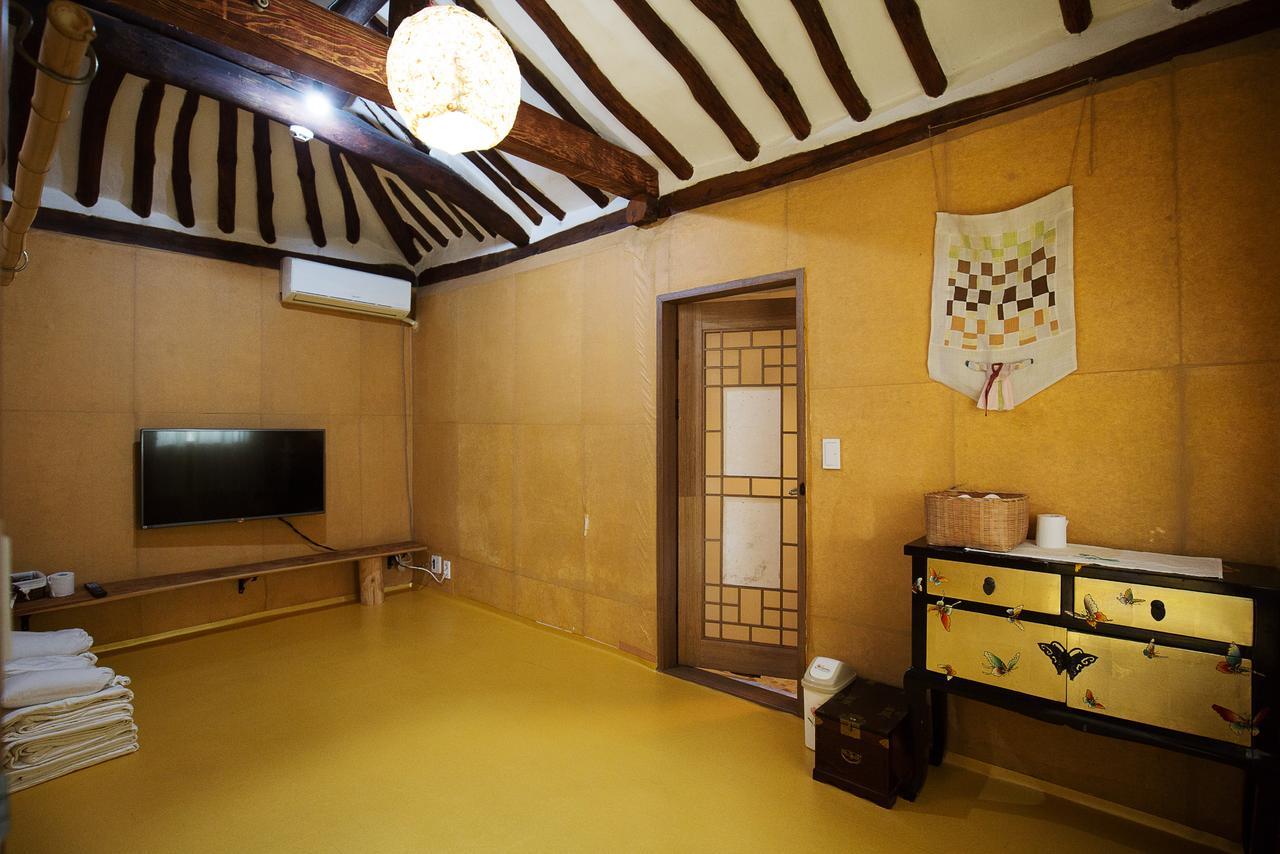 Sosohan Hanok Jeonju Buitenkant foto