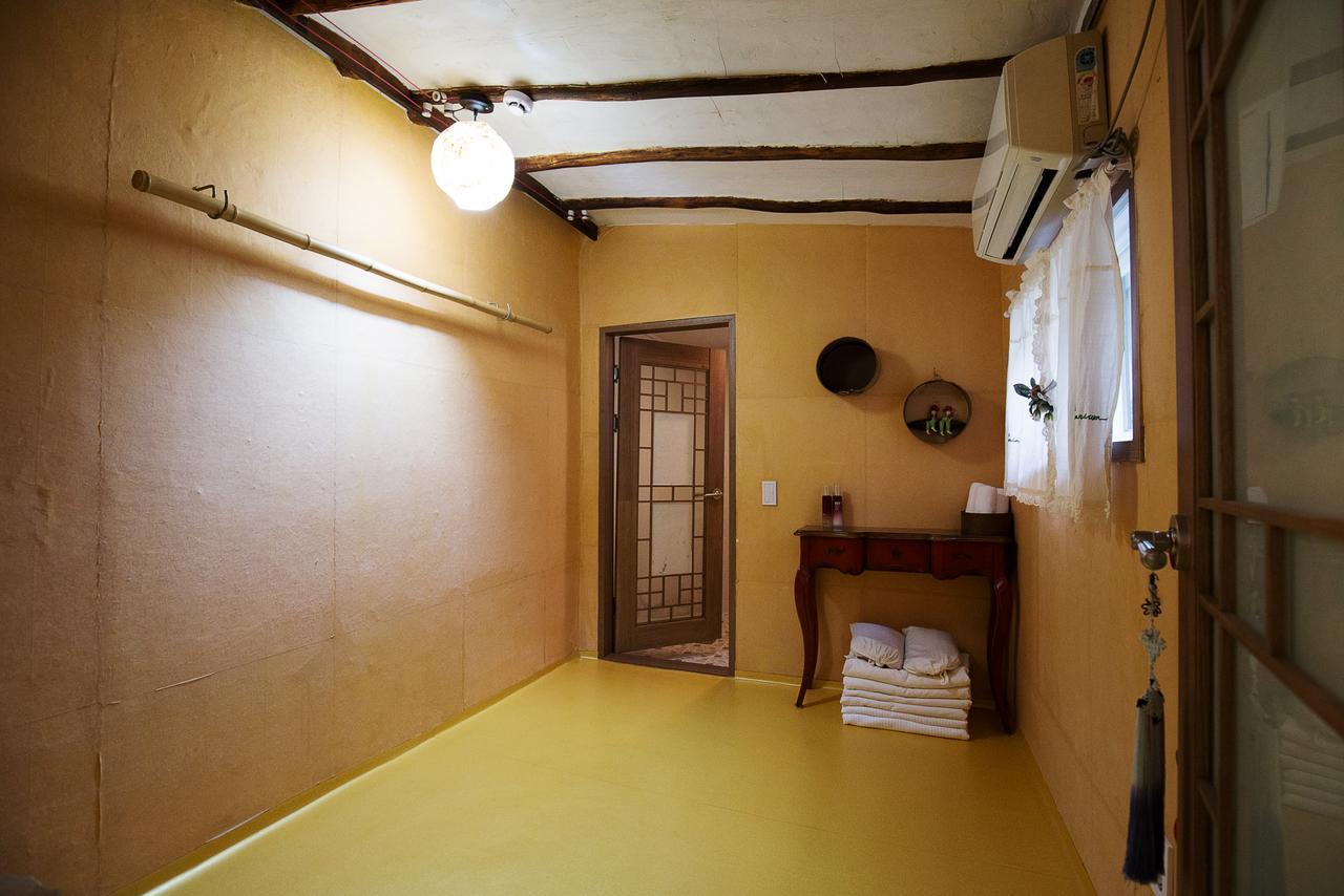 Sosohan Hanok Jeonju Buitenkant foto